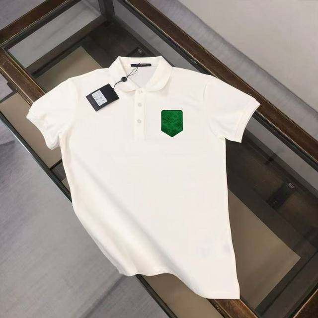 Louis Vuitton Lv 路易威登 25春夏最新款Polo衫～ 备受推崇 男女同款 商务休闲翻领Polo衫～刺绣字母Logo工艺～很精致 ～合体的剪裁版