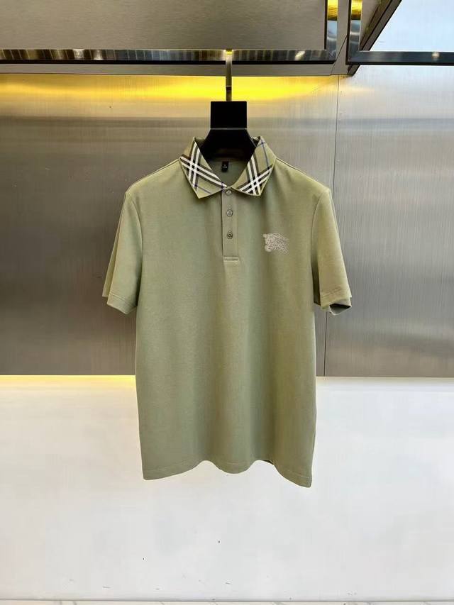 巴宝莉 Burberry 夏季新款T恤翻领短袖Polo衫，专柜定制面料 透气舒适度高，材质:69.7%棉 26.4%聚酯纤维 3.9%氨纶 款式:通款细节无可挑