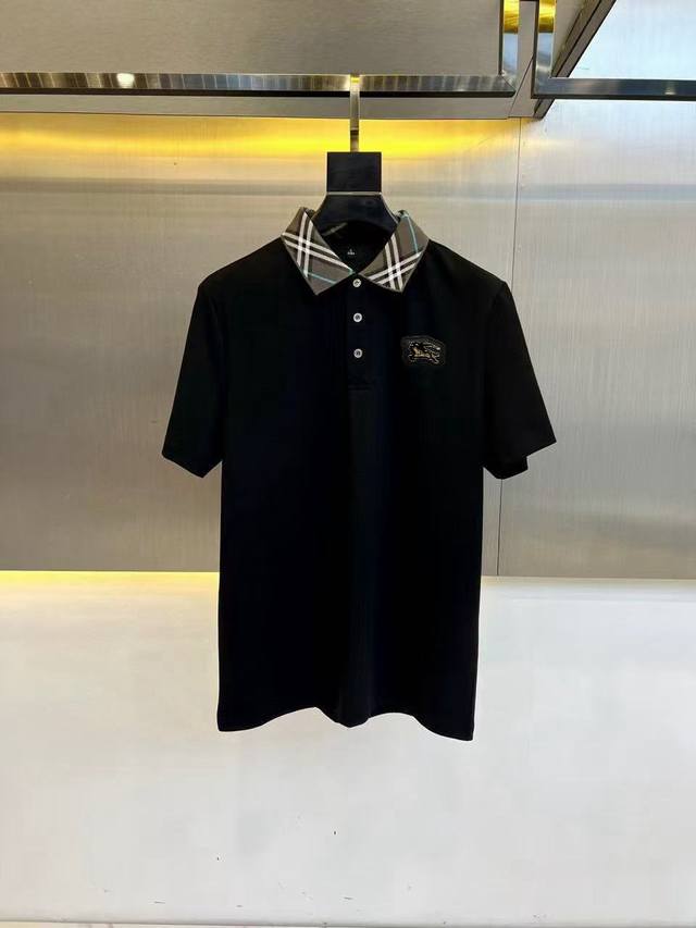 巴宝莉 Burberry 夏季新款T恤翻领短袖Polo衫，专柜定制面料 透气舒适度高，材质:69.7%棉 26.4%聚酯纤维 3.9%氨纶 款式:通款细节无可挑