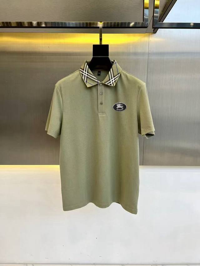 巴宝莉 Burberry 夏季新款T恤翻领短袖Polo衫，专柜定制面料 透气舒适度高，材质:69.7%棉 26.4%聚酯纤维 3.9%氨纶 款式:通款细节无可挑