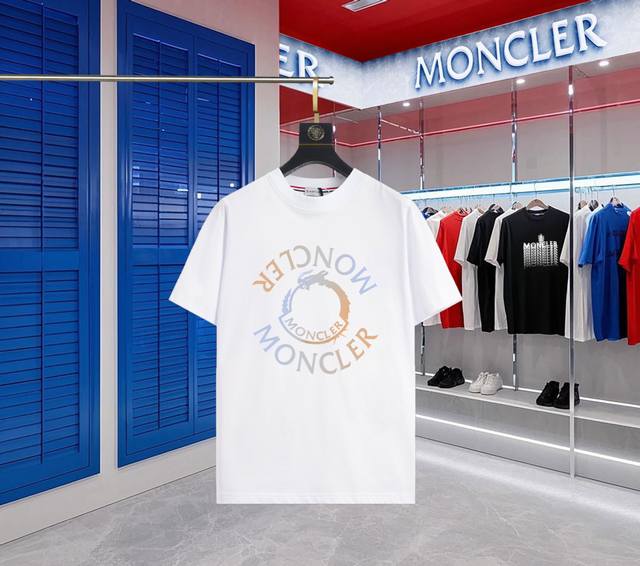 升级版本 手机智能感应~Nfc芯片袖章~直达官网防伪 Moncler~蒙口 2025新款高品质圆领短袖T恤 袖口车有进口绣花标 定制定染,手感非常舒服 超级百搭