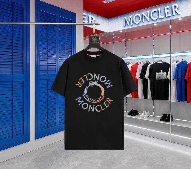 升级版本 手机智能感应~Nfc芯片袖章~直达官网防伪 Moncler~蒙口 2025新款高品质圆领短袖T恤 袖口车有进口绣花标 定制定染,手感非常舒服 超级百搭
