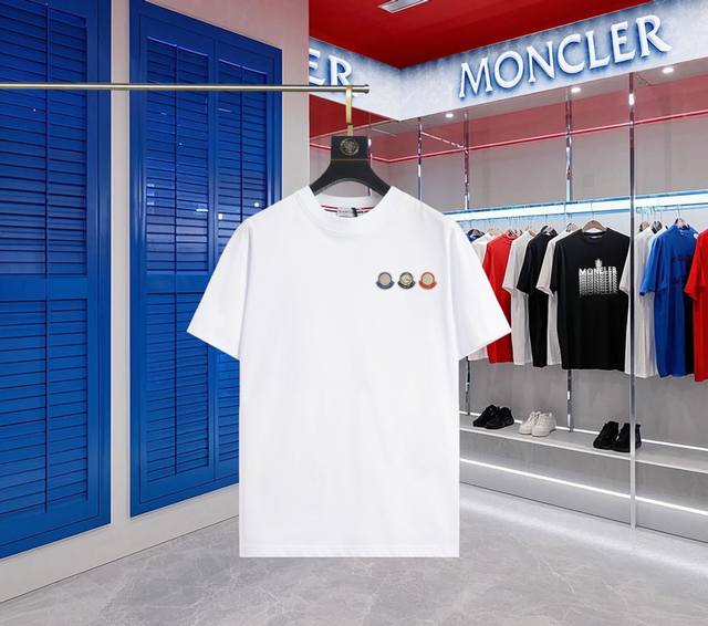 升级版本 手机智能感应~Nfc芯片袖章~直达官网防伪 Moncler~蒙口 2025新款高品质圆领短袖T恤 袖口车有进口绣花标 定制定染,手感非常舒服 超级百搭