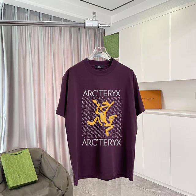 Arc'teryx*始祖鸟 2025夏季新款 个性Logo印花 短袖T恤 定制面料300G 男女同款 尺码：S M L Xl Xxl 五个码 颜色：黑色 白色
