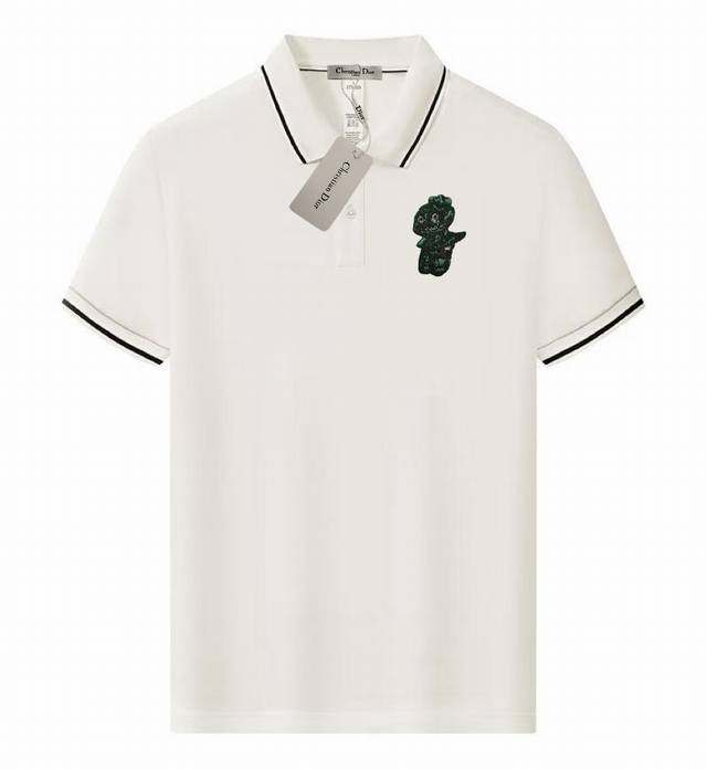 Dior迪奥 夏季新款T恤翻领短袖Polo衫，高板本质量。专柜定制面料 透气舒适度高，材质:71.6%棉 25.3%聚酯纤维 3.1%氨 男女同款品牌元素设计理