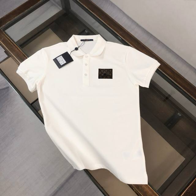 Louis Vuitton Lv 路易威登 25春夏最新款Polo衫～ 备受推崇 男女同款 商务休闲翻领Polo衫～刺绣字母Logo工艺～很精致 ～合体的剪裁版