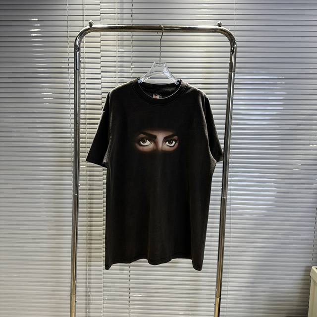 Ih自创迈克尔杰克逊眼睛复古水洗做旧Vintaget恤高街男女宽松短袖 码数：S-Xl 面料经多次石磨重洗水 涂料可完全渗进棉料里 不会影响Tee的透气性 成色