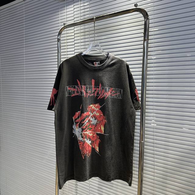 Eva明日香动漫复古水洗做旧Vintage短袖高街宽松男女 款号：013-51 码数：S-Xl 衣服面料经多次石磨酵洗炒盐 呈现出来的水洗效果均匀自然 区别市面