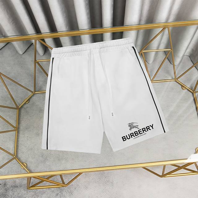 Burberry 巴宝莉印花纯棉卫裤短裤五分裤 1:1对版面料380克毛圈高克重百分百纯棉 提前做过预缩水1×1双纱洗一辈子都不会变形的 男女同款 官网细节 字