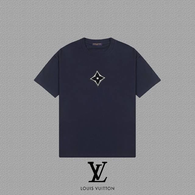 Louis Vuitton 路易威登] 2025Fw春夏新款 徽章Lv字母短袖T恤 300克双纱26支纯棉面料 四标齐全 带Logo包装袋+雪梨纸 男女同款 颜