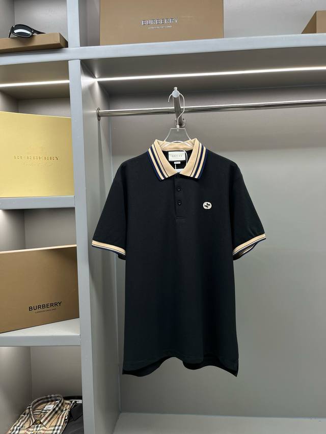 GuccⅠ 古驰 双G刺绣新款Polo衫 原版面料 原版订制辅料 官方同款 采用210克纯棉珠地面料，定制 同缸染面料 手感非常舒服爽滑 版型挺阔有型 一线品牌