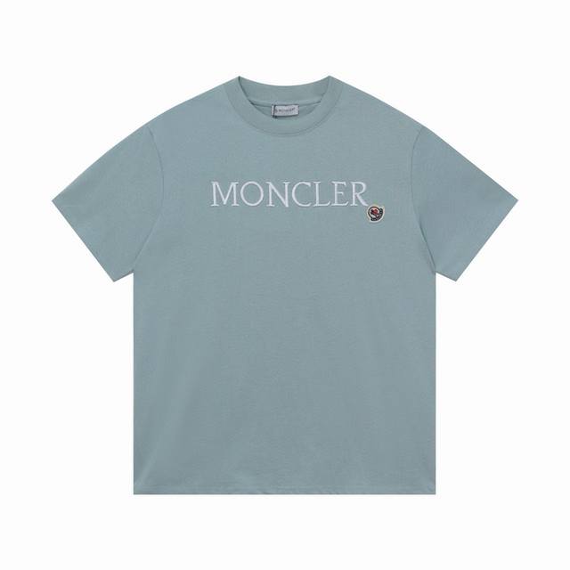款号：813 Moncler 蒙口短袖 独家定制270克32支双纱滑爽棉 质感非常柔软舒服 100%区别市场的顶级面料 不缩水 不变形 不起球 搭配320克1*