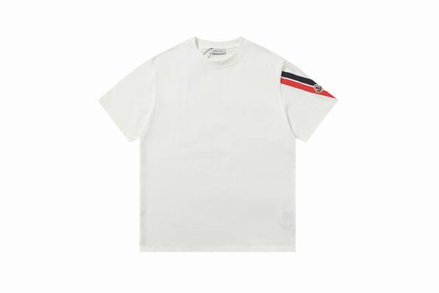 款号：868 Moncler 蒙口短袖 独家定制270克32支双纱滑爽棉 质感非常柔软舒服 %区别市场的顶级面料 不缩水 不变形 不起球 搭配320克1*1螺纹
