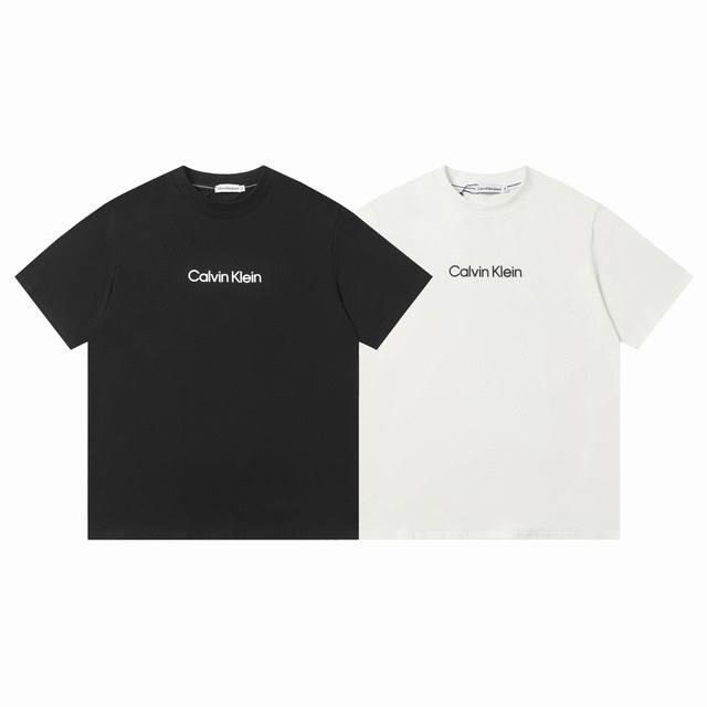 款号:916 Calvin Kleinck 涂鸦字母印花短袖T恤 260克双纱面料质感非常细腻 手感柔软平滑 弹性最好 穿着舒适 体贴合身 现货发售Calvin