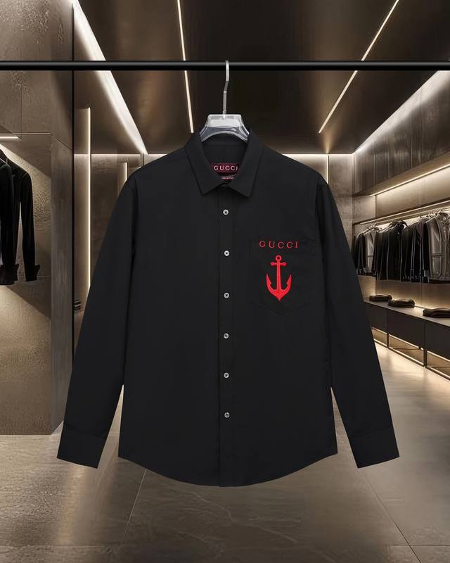 Gucci 古驰 爆款来袭 经典胸前船锚Logo字母刺绣长袖衬衫 2025Ss官网新款长袖 衬衫 衬衣，精美刺绣Logo 高端版本，专柜定制面料 透气舒适度高，