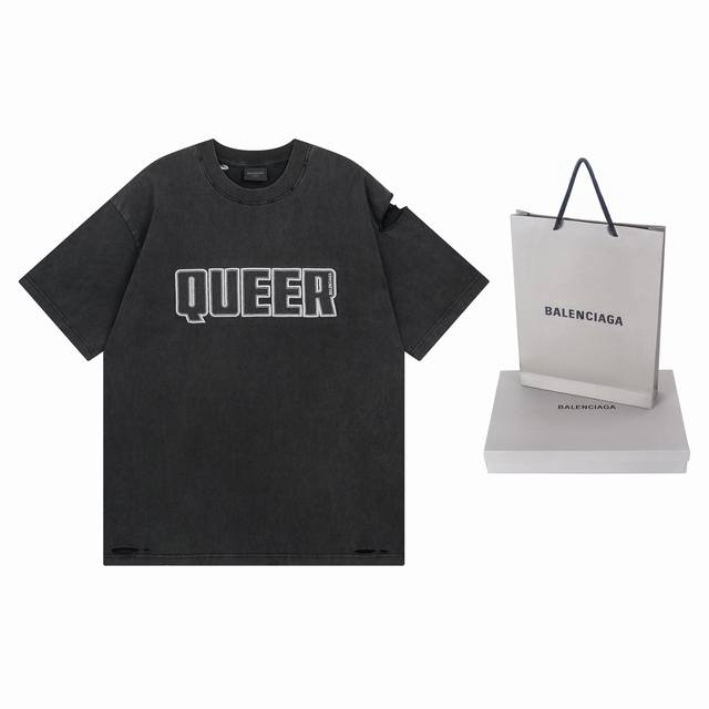 实拍图 顶级版本.官网品质 Balenci*Ga 25新款 。正面字母Logo贴布刺绣成衣洗水割烂做旧短袖T恤# Ss25最新款。第一时间研发，巨别市场通货。欢