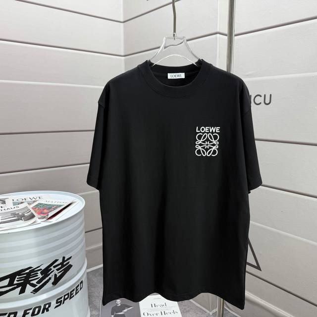 Loew* 罗意威* 2025春夏新款短袖T恤 重磅纯棉个性刺绣Logo 颜色：黑色 白色 安哥拉红 杏色 藏青色 码数：Xs S M L