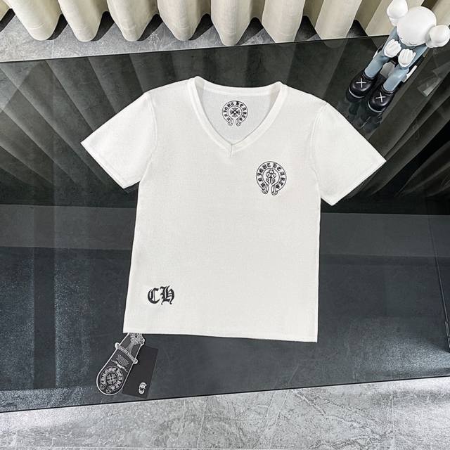 Ch克罗心Chromehearts 中古国旗V领针织短袖T恤 这件美国国旗与克罗心十字架的设计款太好看了 整件衣服很复古 上身巨好看 V领显瘦显身材！ Vint