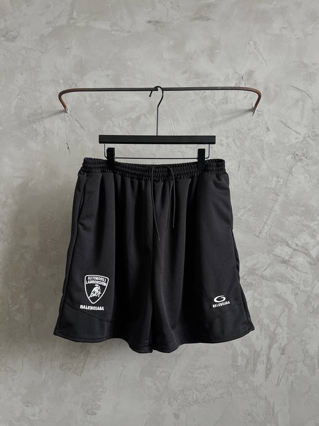 Balenciaga新款巴黎世家Lamborghini新款兰博基尼新款联名款球裤短裤五分裤球衣套装万针刺绣高品质绣花机才能绣出来的饱满度 大牛短裤今年巴黎世家联