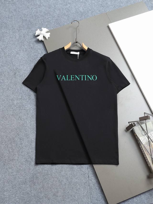 R-9509.Valentno 华伦天奴 Logo经典识标印花T 春夏最新 32支双纱纯棉洗水面料 不缩水 不变形 时尚又个性 超级百搭好看的一款 男女都非常合