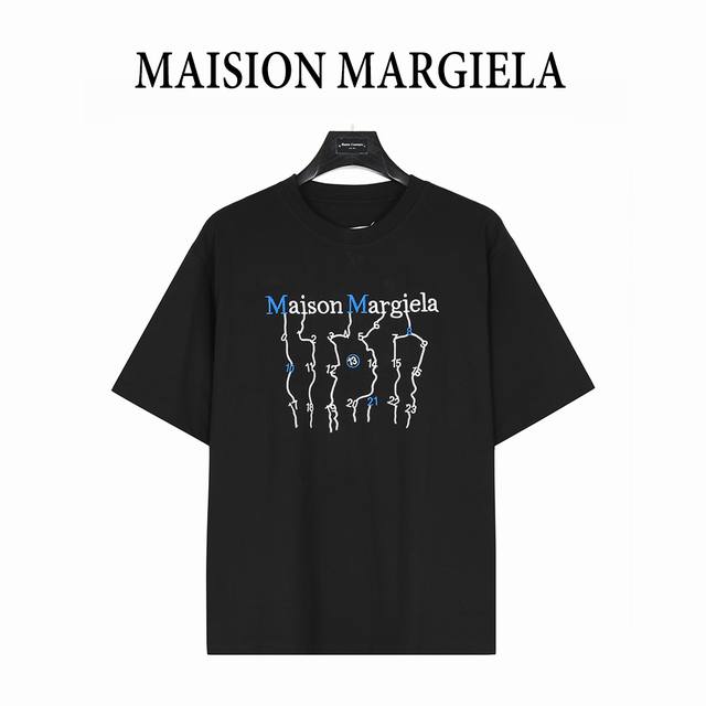 Maisonmargiela 马吉拉 几何数字连线刺绣短袖T恤 重磅精梳260G纯棉双纱面料 百灵达万针刺绣工艺 刺绣字母立体饱满 螺纹定织定染通肩拉条工艺增加