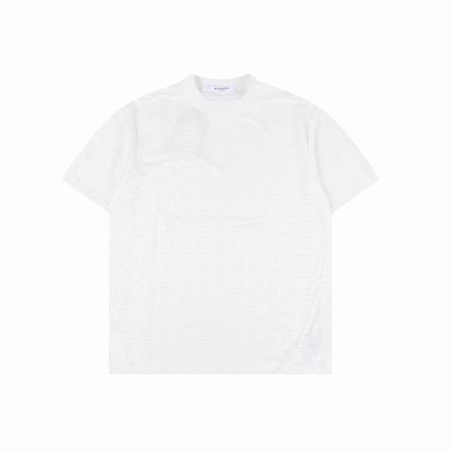 Givenchy 纪梵希 25Ss 冰感暗纹4G宫格丝光提花短袖T恤 定制冰丝提花爽滑面料 质感舒适度都是拉满的 上身简约百搭， 手感非常舒服 超级百搭好看的一