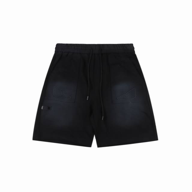 Fendi 芬迪 小怪兽眼睛刺绣水洗短裤 面料采用定制面料，订染颜色后整蚀毛处理，对照原版做丝滑超柔处理，布面肌理股线清晰明显，垂感一级棒，做工精致都到达外贸出