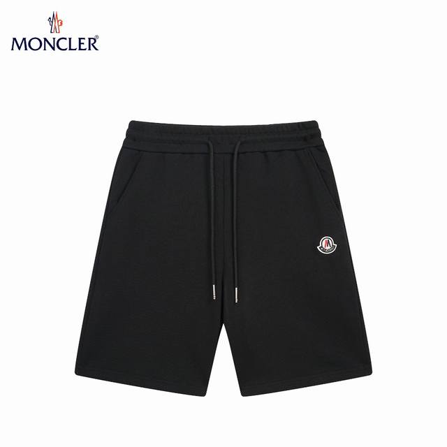 Moncler 蒙口 25Ss 贴布彩标短裤 2025短裤，纯棉360G定制面料，工艺刺绣Logo标 订制五金拉链 版型紧致立体，直条纹拼接，定制裤绳五金质感强