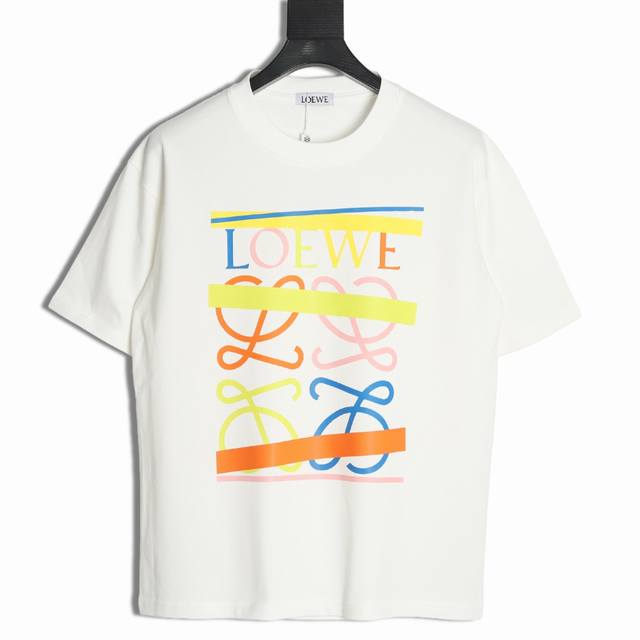 Loewe 罗意威 24Ss 胶带四叶草短袖T恤 面料采用定制240G 26支特滑双股精棉平纹高密无尘全棉布料。前幅高密度加厚，走线平整，代工品质，全套定制辅料