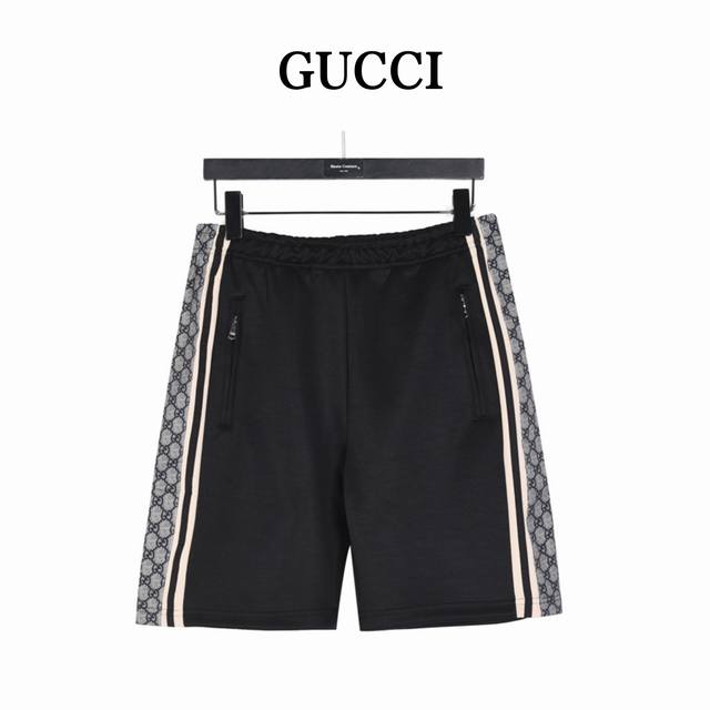 Gucci 古驰 经典蛇纹短裤 区别市面通货版本，第一时间5900购入Zp操作，面料与Zp同步，裤子内侧腰头细节，口袋细节，完美无瑕，口袋后侧做烫衬防止口袋破损