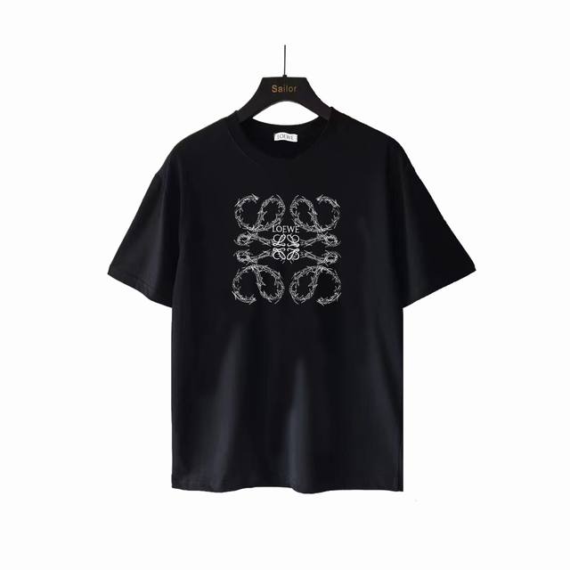 实拍细节图+尺码表 Loewe 罗意威 荆棘Logo刺绣短袖 240克双纱面料32支纯棉，25Ss最新最顶级 专柜款 经典个性简约拼色刺绣小标Logo 圆领短袖