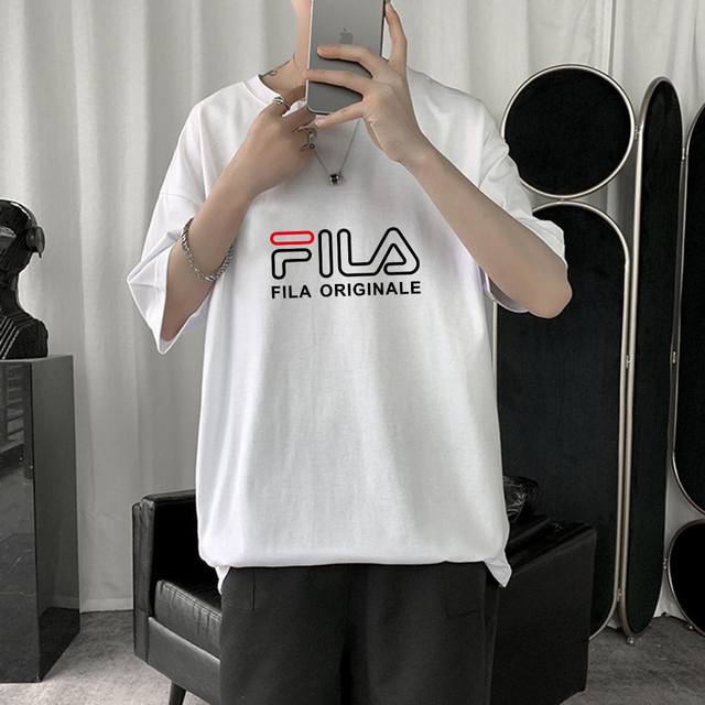 斐乐Fila官网专柜新款基础款大Logo纯棉短袖T恤 专柜经典基础新款 爆款跑量上新 现货猛推！ 采用优质桶织高克重纯棉纱织面料 柔软细腻炒鸡Nice！双压走线