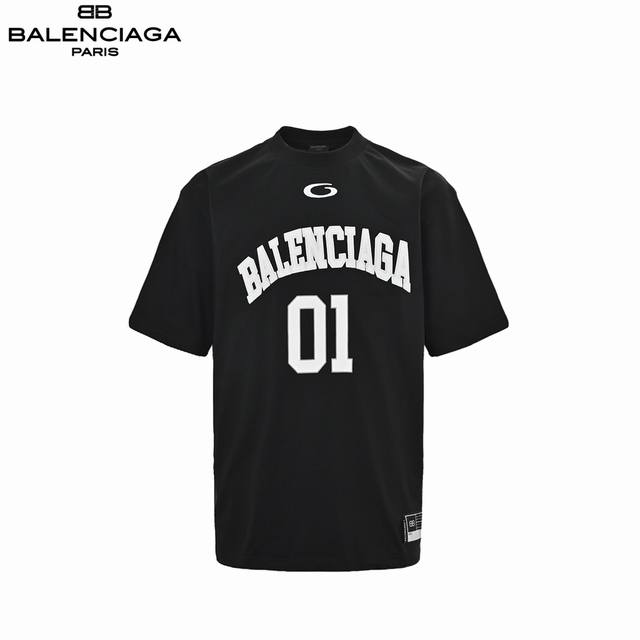 Balenciaga 巴黎世家 25Ss 篮球刺绣01号印花短袖 采用进口细线高密度刺绣。265克双纱面料.350克双纱十字螺纹.不易变形.宽松版本.男女同款