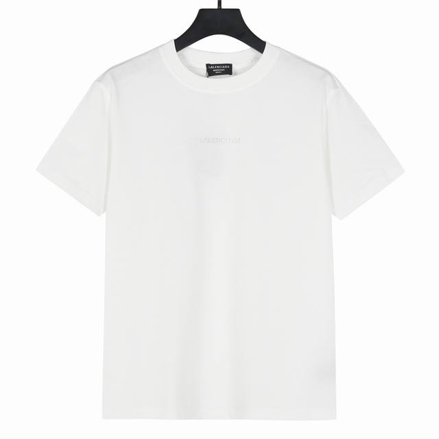 Balenciaga巴黎世家25Ss官网新品烫钻字母短袖T恤 面料采用重磅300克双纱精梳棉，定制32支1*1螺纹，成衣两遍水洗处理，面料舒适亲肤无异感，定制定