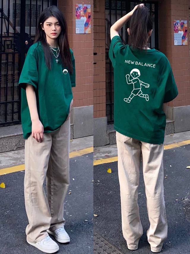 上新！Nb新款情侣圆领短袖T恤！超级吸睛！ 色调上的搭配效果自带层次，视觉上很有高街调性！重工艺高质感，棉质感强，男女同款！ 尺码：S-3Xl 颜色：墨绿色 S