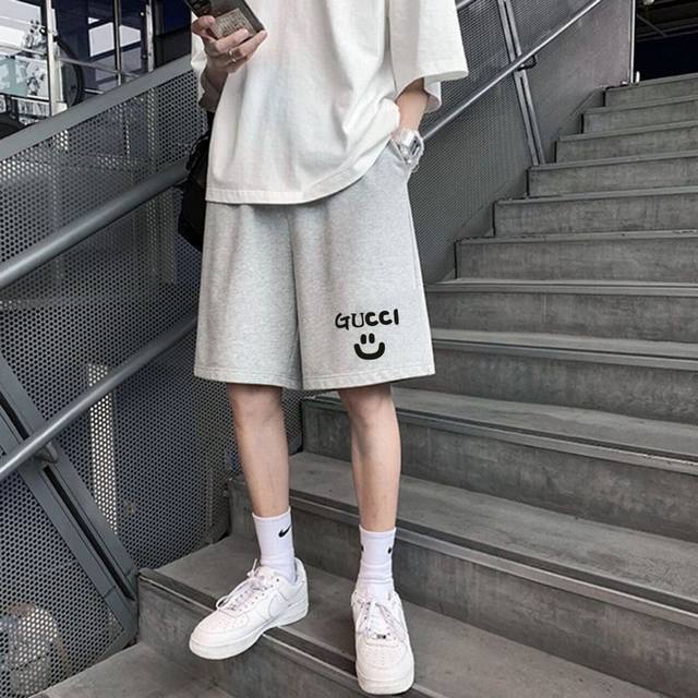 Gucci 古驰 24Ss 油画笑脸小毛圈运动宽松短裤 官网发售｜兼运动与潮流｜超百搭 甄选新疆21支280G纯棉小毛圈面料 最大的优点就是柔软轻薄透气 不闷不