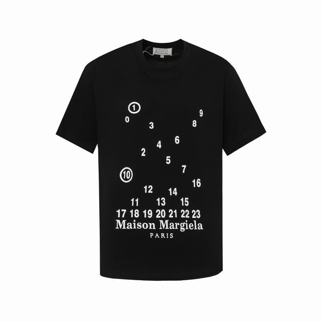 高版本Maisonmargiela 马吉拉 数字印花短袖，男女同款。 满满的高级感 性价比超高 手感超级柔软、细腻、柔软和不起球且不变形 G纯棉品质，后领标志对