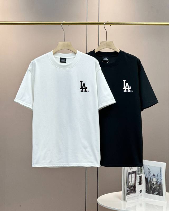 Mlb男女同款情侣基础休闲T恤圆领短袖简约百搭款！ 作为Mlb家备受潮人喜爱的百搭单品精梳棉面料！舒适透气有型！基础百搭版型！不挑身材年龄！新款配色超级美腻！上