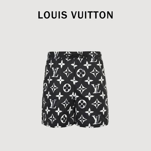 Louis Vuitton 路易威登 25Ss 做旧老花满印尼龙短裤 面料为定制密纺科技面料轻薄面，上身丝滑透气。红外线定位裁剪，工装裤型设计，上身无敌百搭款。