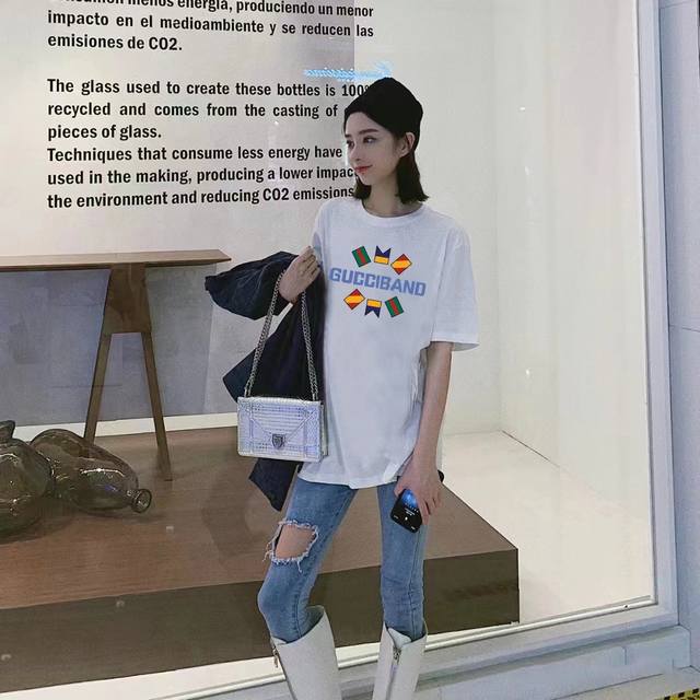 Gucci 古驰 夏季新款彩色印花字母圆领半袖短袖休闲运动T恤情侣款 面料采用240克定制精梳棉，上身有型！倍有质感！ 印花采用进口浆料印花！多色块印花，颜色鲜
