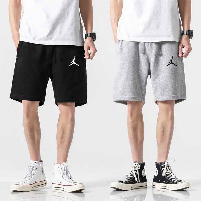 上新 Air Jordan 飞人乔丹专柜经典基础款运动休闲百搭短裤，男女同款运动短裤，休闲运动均可驾驭，经典永不过时，夏季必备百搭神裤 夏季爆款 采用纯棉毛圈面