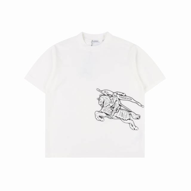 Burberry 巴宝莉 25Ss 素描战马短袖T恤 面料采用定制240G 26支特滑双股精棉平纹高密无尘全棉布料。前幅高密度加厚，走线平整，代工品质，全套定制