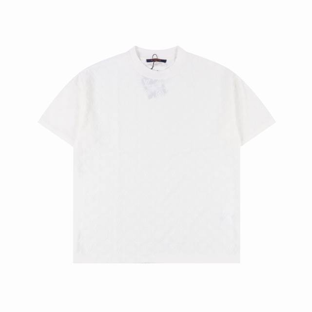 Louis Vuitton 路易威登 25Ss 满印老花提花凹凸套装短袖T恤 原版开模。定制360G毛巾面料，定制的人造丝。61%粘胶纤维，32%锦纶，7%棉纶