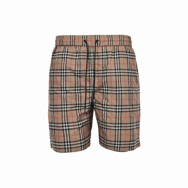 顶级版本 Burberry 巴宝莉 经典格纹沙滩短裤 面料：客供原厂原料面料100%聚酯纤维，质地柔软细腻且透气，享受无拘束的穿着快感 工艺：此款是双层短裤，做