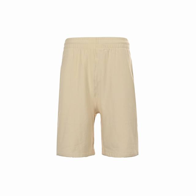 Burberry 巴宝莉 24Ss 口袋战马标签短裤 面料完美还原原版 定织 100%全棉10支精梭纱线，底面为32支全棉纱线混织而成，胚布织染完成后在去专业的