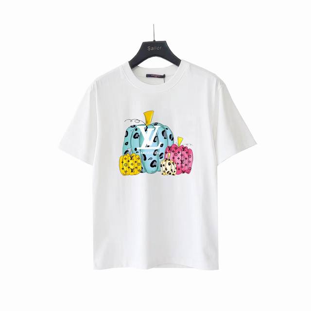 实拍细节图+尺码表 Louis Vuitton 路易威登 彩色南瓜印花短袖T桖 顶级制作工艺260克纯棉进口面料，定制32支螺纹，成衣两遍水洗处， 面料舒适亲肤