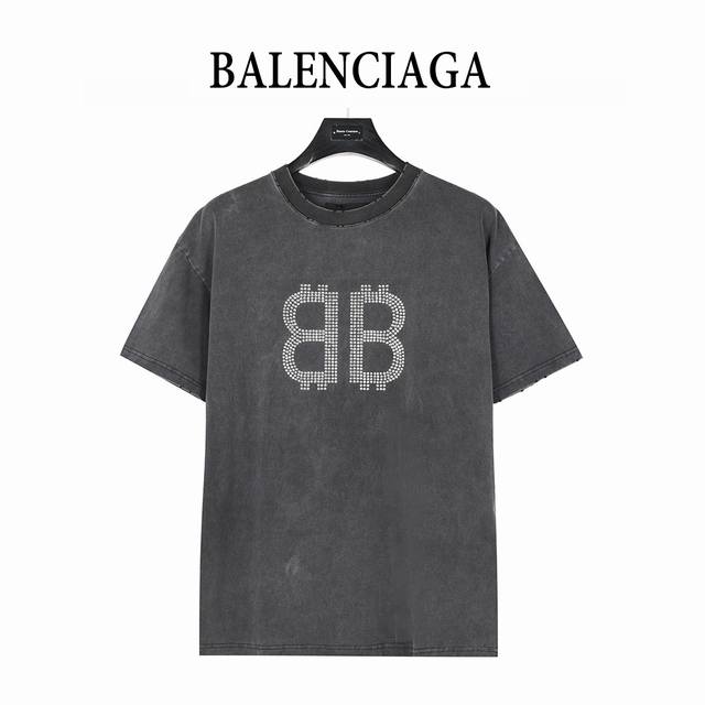 Balenciaga 巴黎世家 25Ss 双B比特币烫钻炒盐破洞短袖T恤 闪烁系列 采用 克精梳棉面料 多位手工磨破加割烂洗水处理 亮度高 采用进口澳钻 高温压
