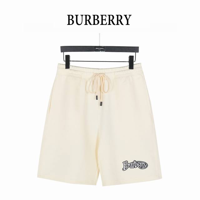 Burberry 巴宝莉 25Ss 草写字母Logo刺绣短裤 2025复古图案系列来临 ：亮眼的复古印花图案百搭男女休闲宽松短裤款、 非常高街百搭的一个款式！不
