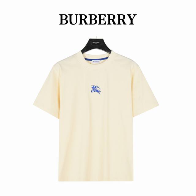Burberry 巴宝莉 胸前战马短袖 添加杜邦公司Sorona 索罗娜 材料，亲肤性好、改善缩水，同时可以支撑面料良好的保型性.面料特性，7A抗菌，吸湿速干，