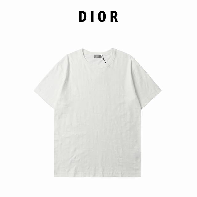 Dior 迪奥 Obliave 满印提花字母短袖 定制Dior 提花面料 手感柔软 舒适贴肤 以洁白无瑕的底色为画布 饰于其上的 Dior Oblique满印字